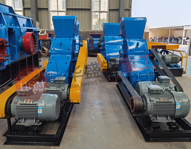 建筑水泥塊破碎產(chǎn)量70噸以上用哪個型號雙級破碎機(jī)？